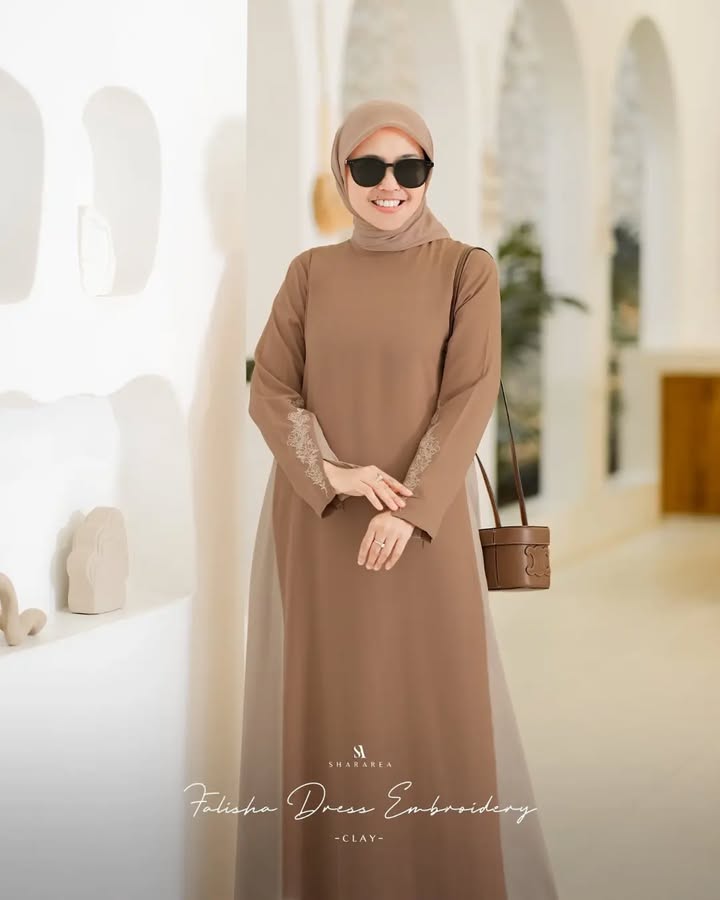 Falisha Dress Embroidery - Image 9