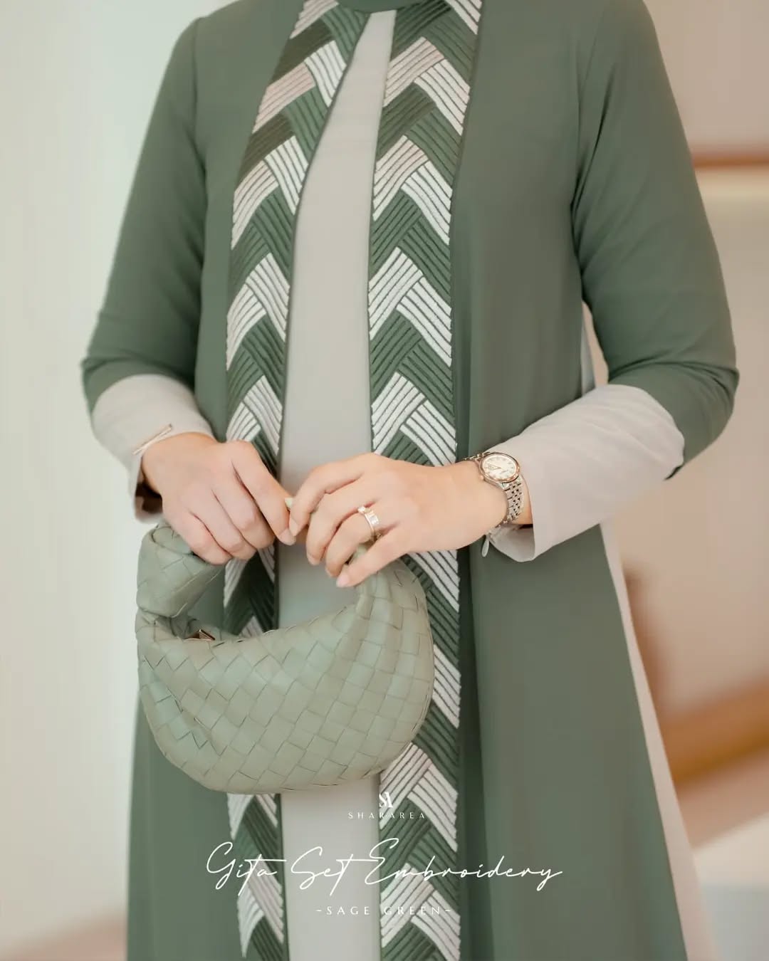 Gita Set Embroidery - Image 13