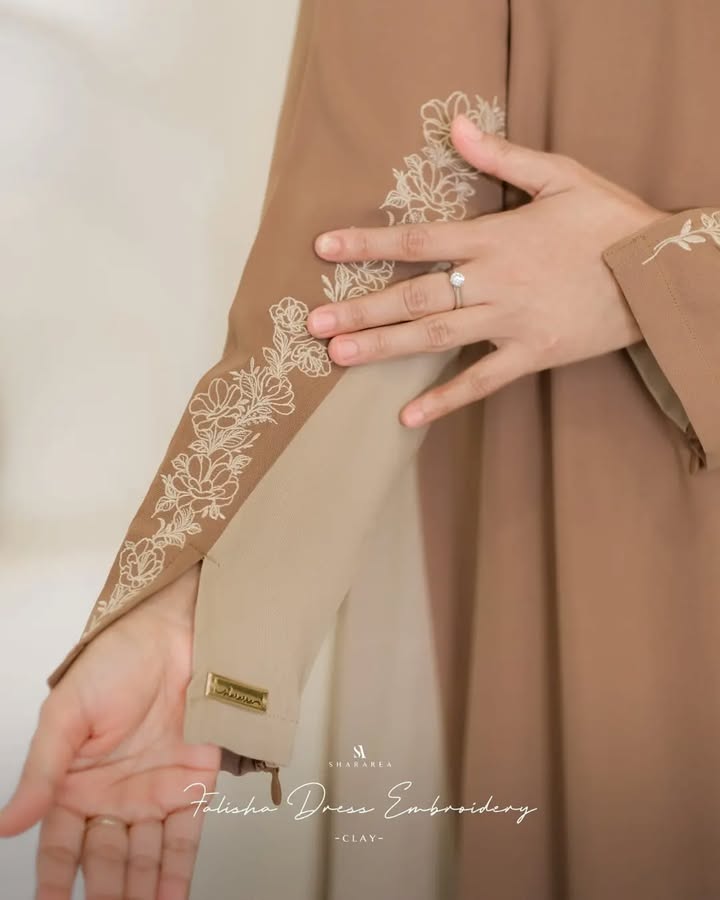 Falisha Dress Embroidery - Image 10