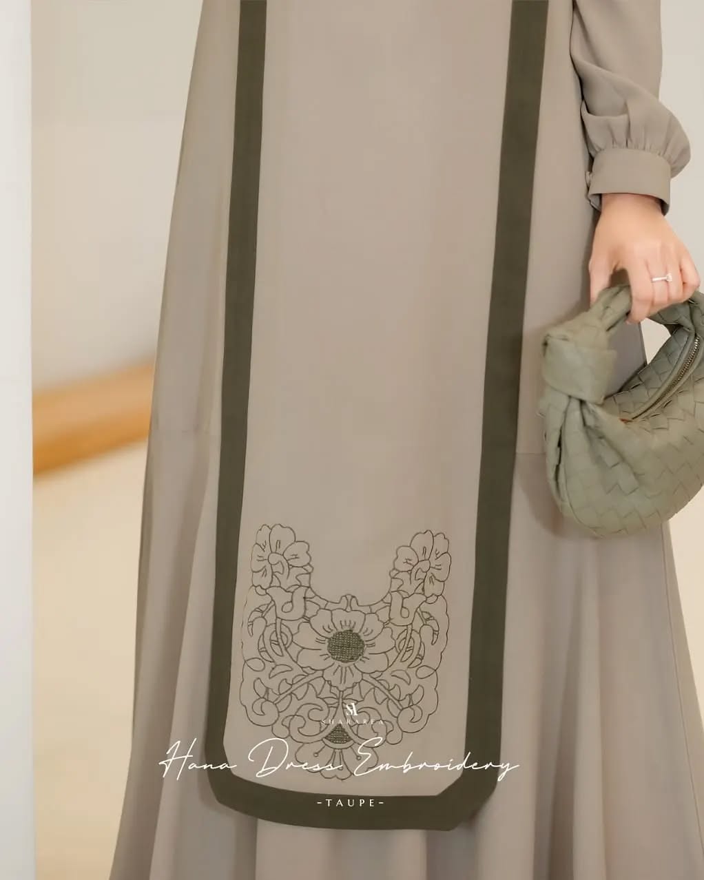 Hana Dress Embroidery - Image 3