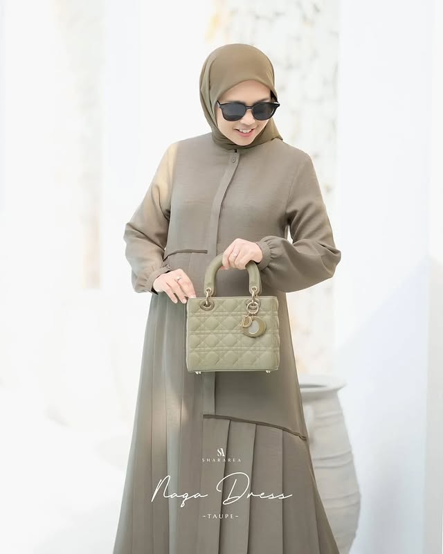 Naqa Dress - Image 15