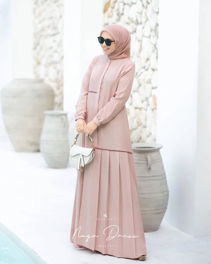 Naqa Dress