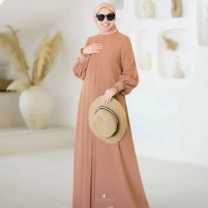 Omira Set Embroidery