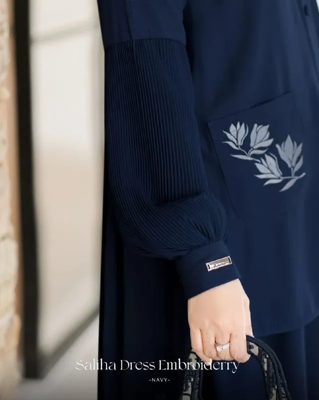 Saliha Dress Embroiderry - Image 18