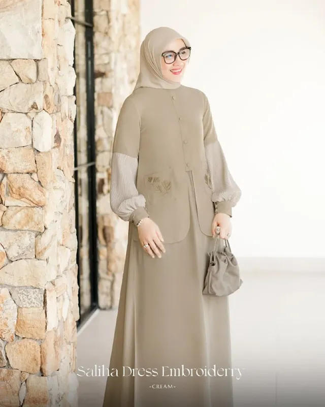 Saliha Dress Embroiderry - Image 8