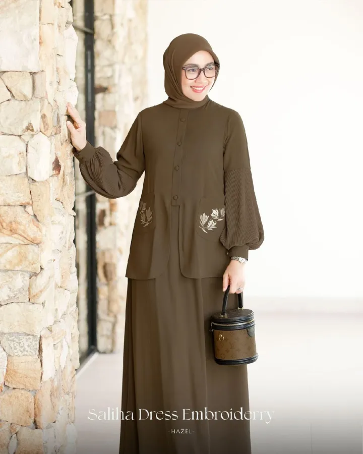 Saliha Dress Embroiderry - Image 11