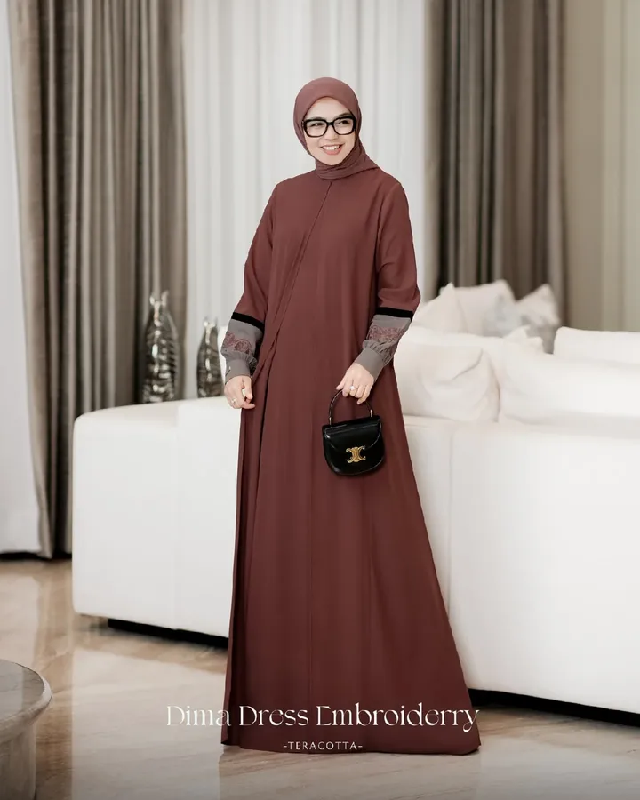 Dima Dress Embroiderry - Image 15