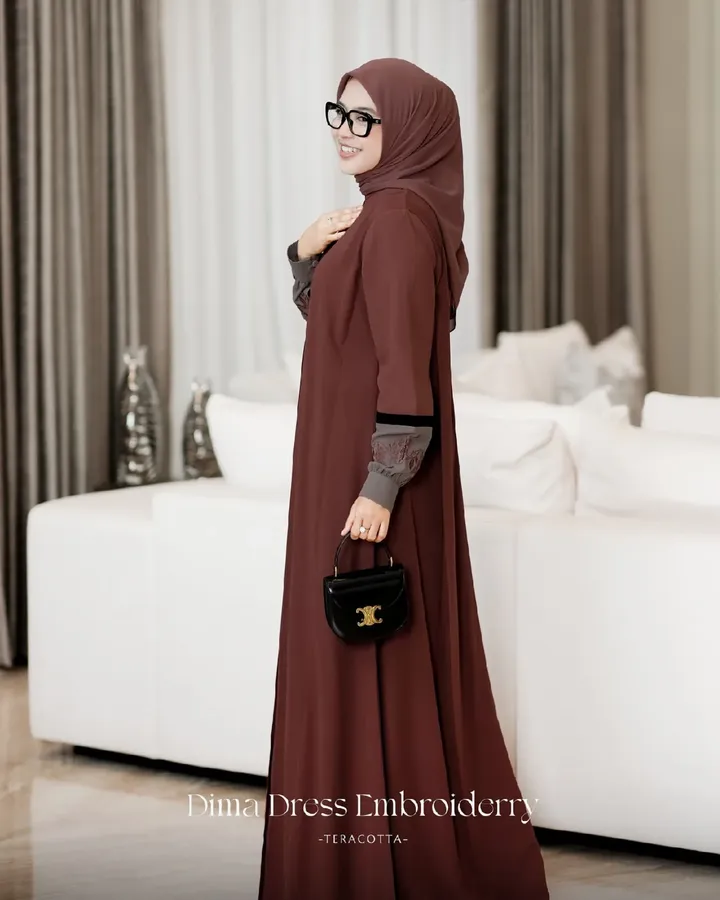 Dima Dress Embroiderry - Image 17