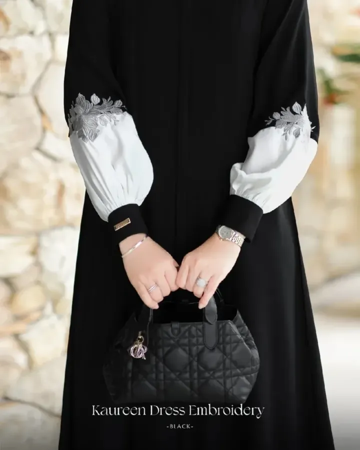 Kaureen Dress Embroiderry - Image 4