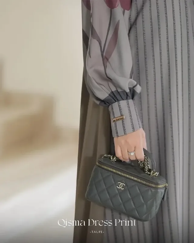 Qisma Dress Print - Image 8