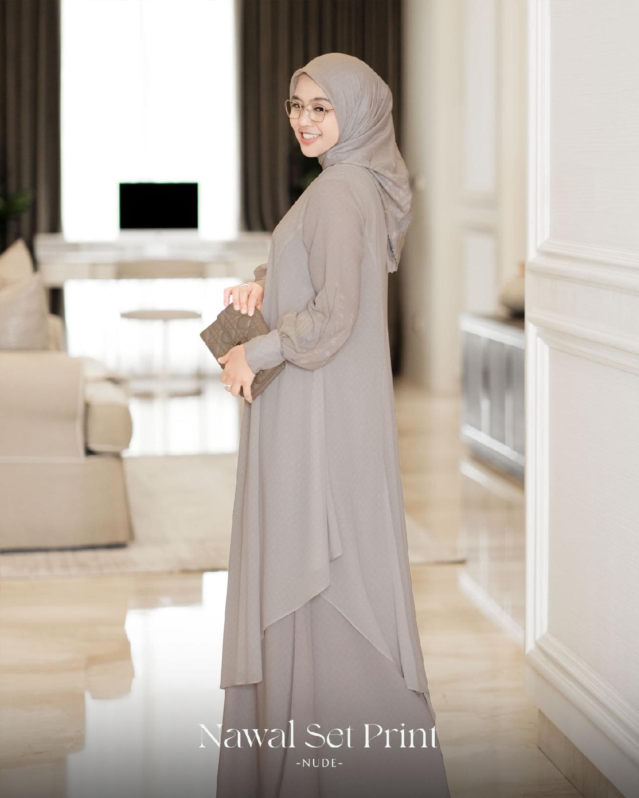 Nawal Set Print - Image 4