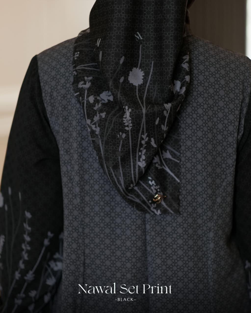 Nawal Set Print - Image 24