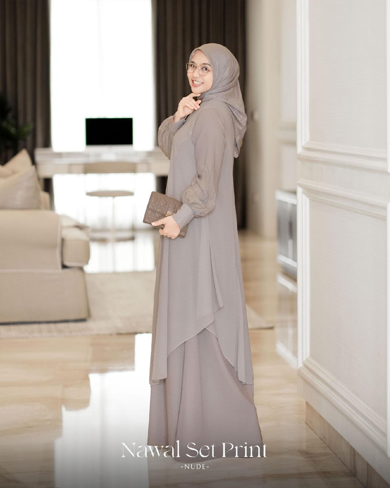 Nawal Set Print - Image 3