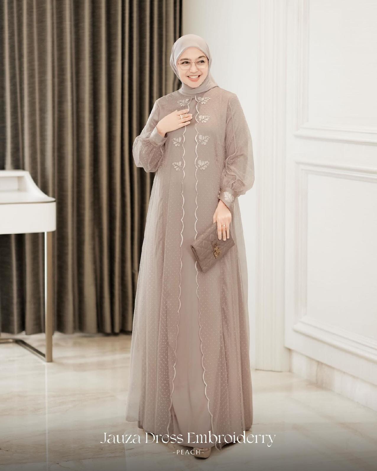 Jauza Dress Embroiderry